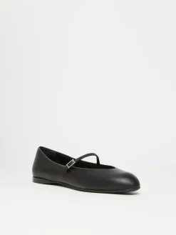 Ballerina in nappa