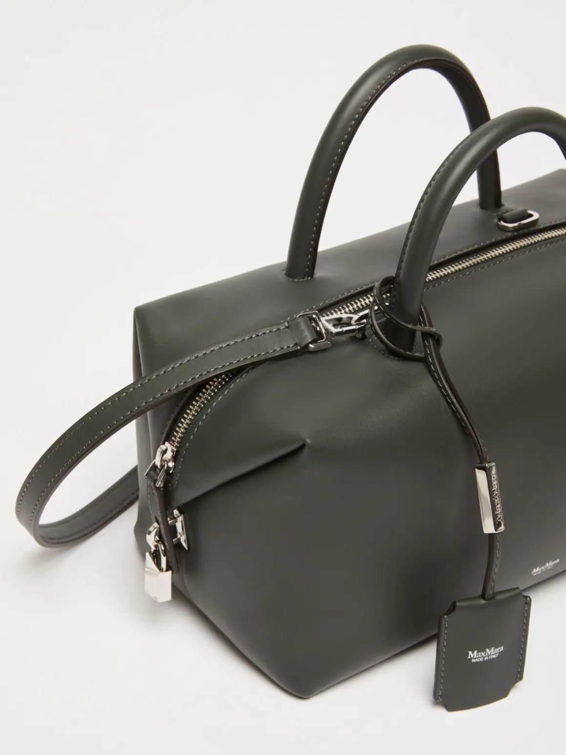 Bauletto in pelle lucida