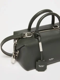 Bauletto piccolo in pelle lucida