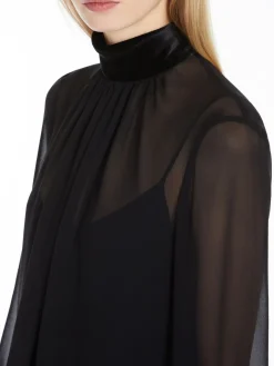 Blusa dolcevita in georgette