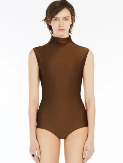 Body in lycra lucida