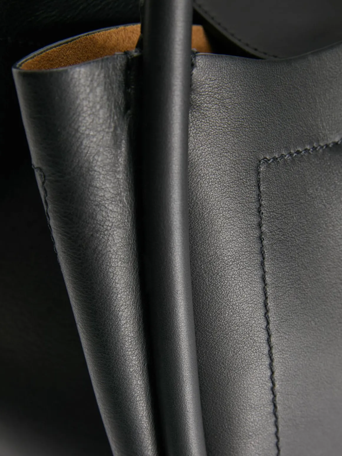 Borsa Marine medium in pelle liscia
