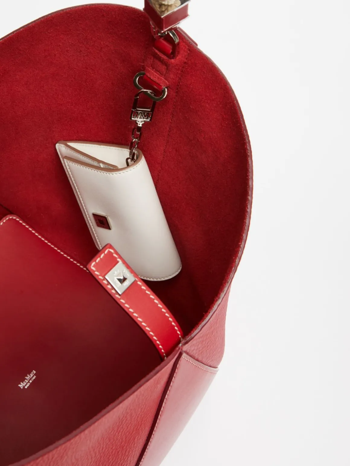 Borsa secchiello in pelle con manico in corda