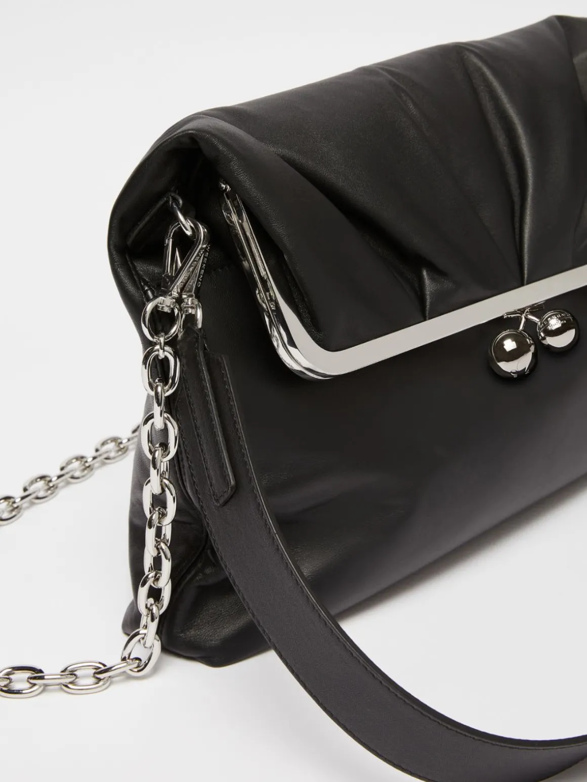 Busta Pasticcino Bag in nappa