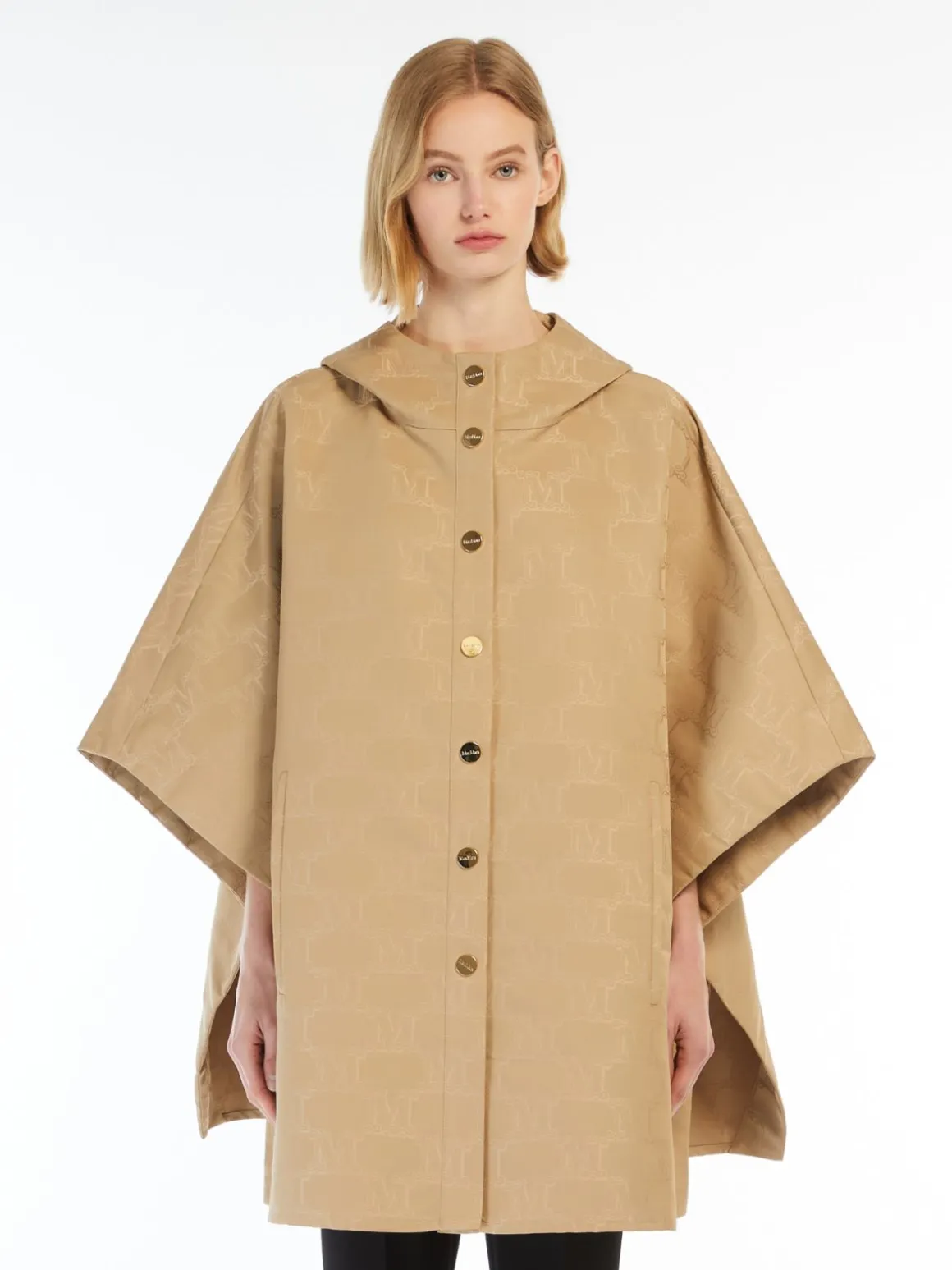 Cappa in jacquard antigoccia