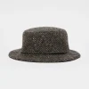 Cappello in tweed con logo