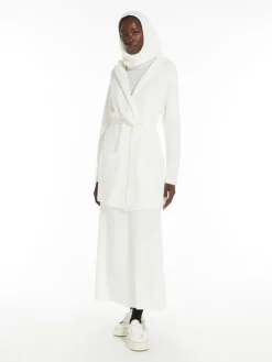 Cappotto in lana con cintura
