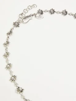 Collana lunga a fiori