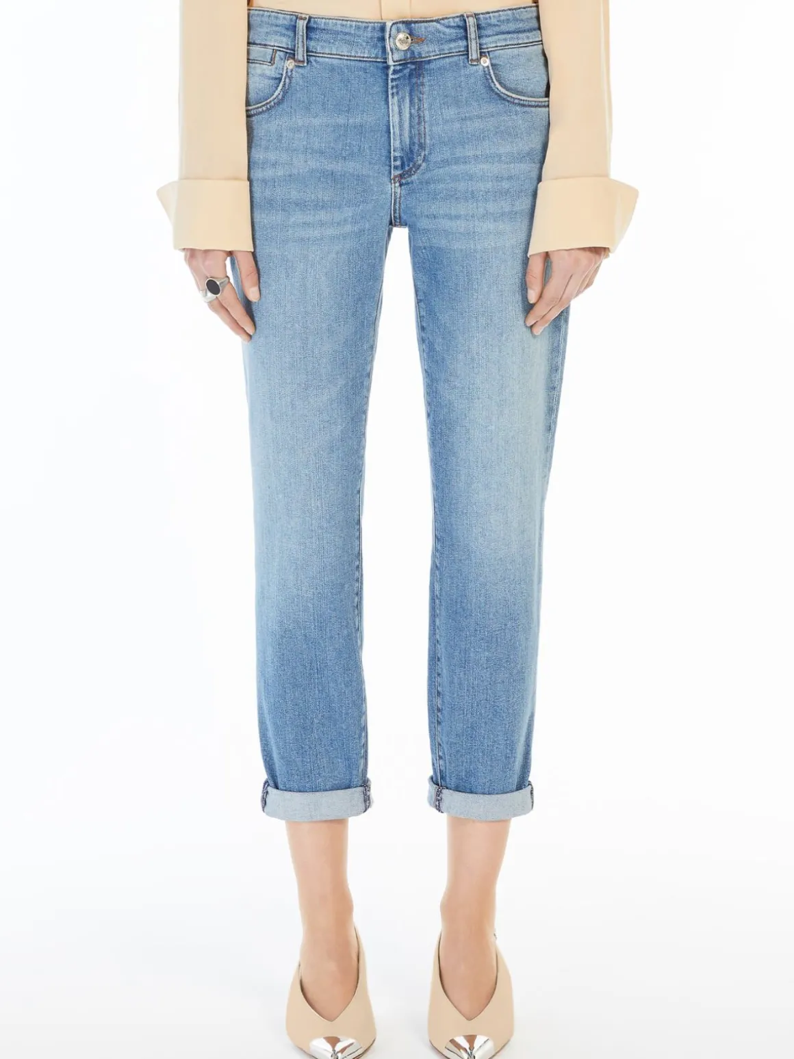 Denim a sigaretta con vita bassa