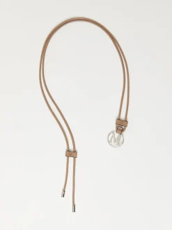 Laccio Monogram in pelle con ciondolo