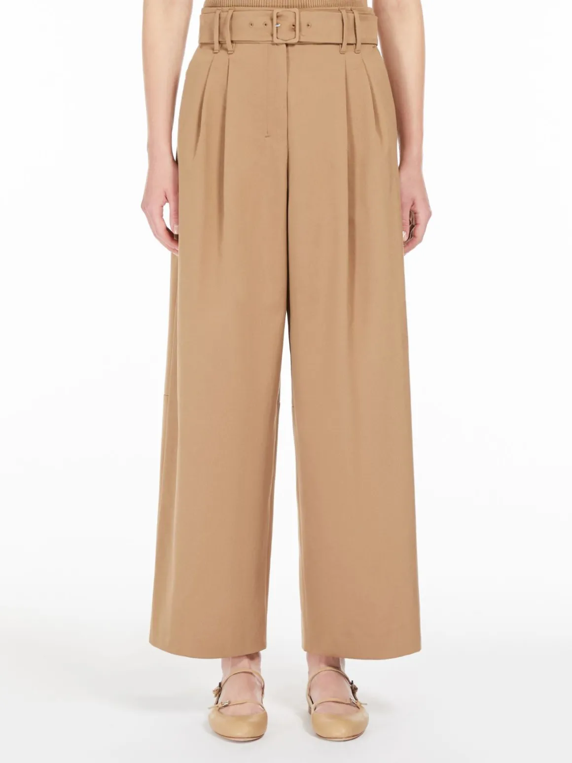 Pantalone ampio in gabardina