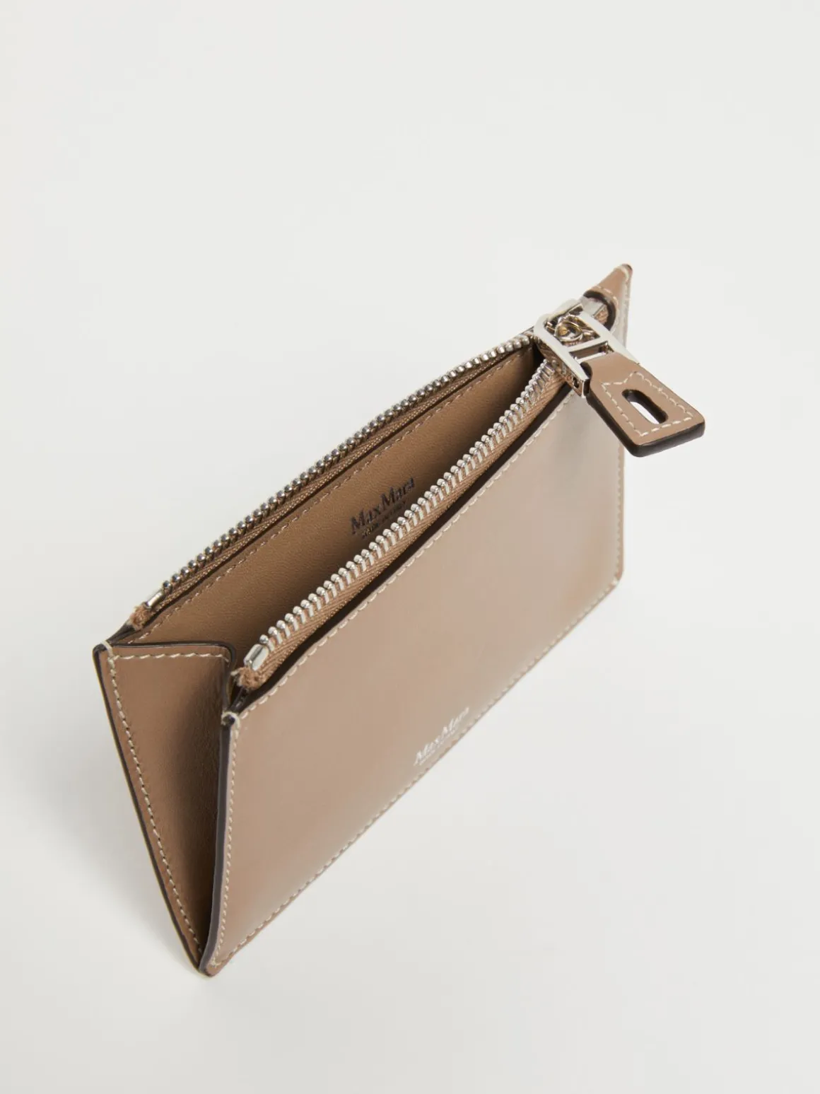 Porta carte in pelle