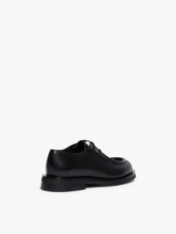Scarpa maschile stringata
