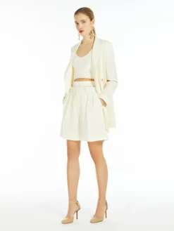 Short in tela di lana